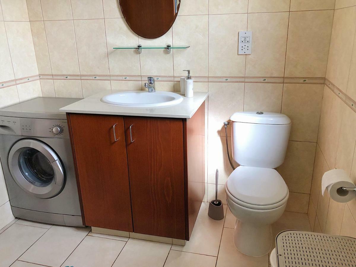 King'S Gardens Apartment Пафос Экстерьер фото