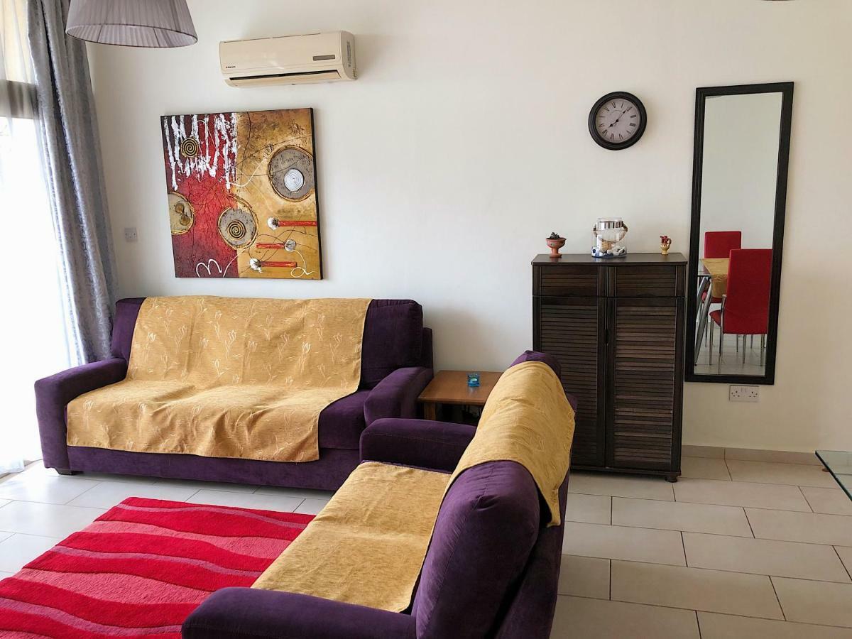 King'S Gardens Apartment Пафос Экстерьер фото